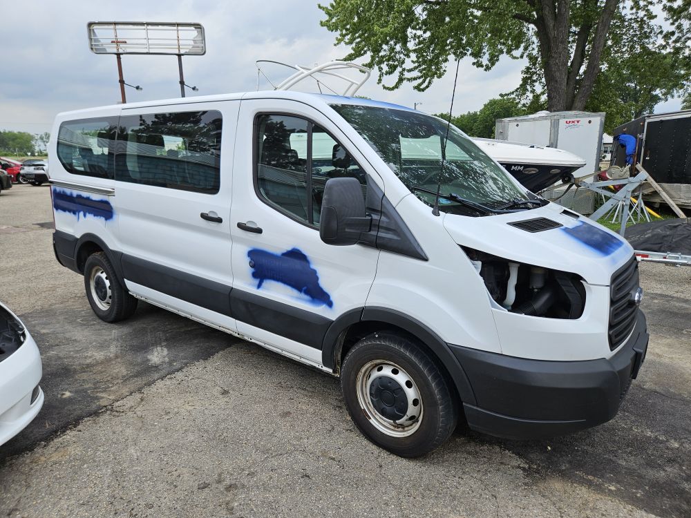 2019 Ford Transit 150 - photo 1