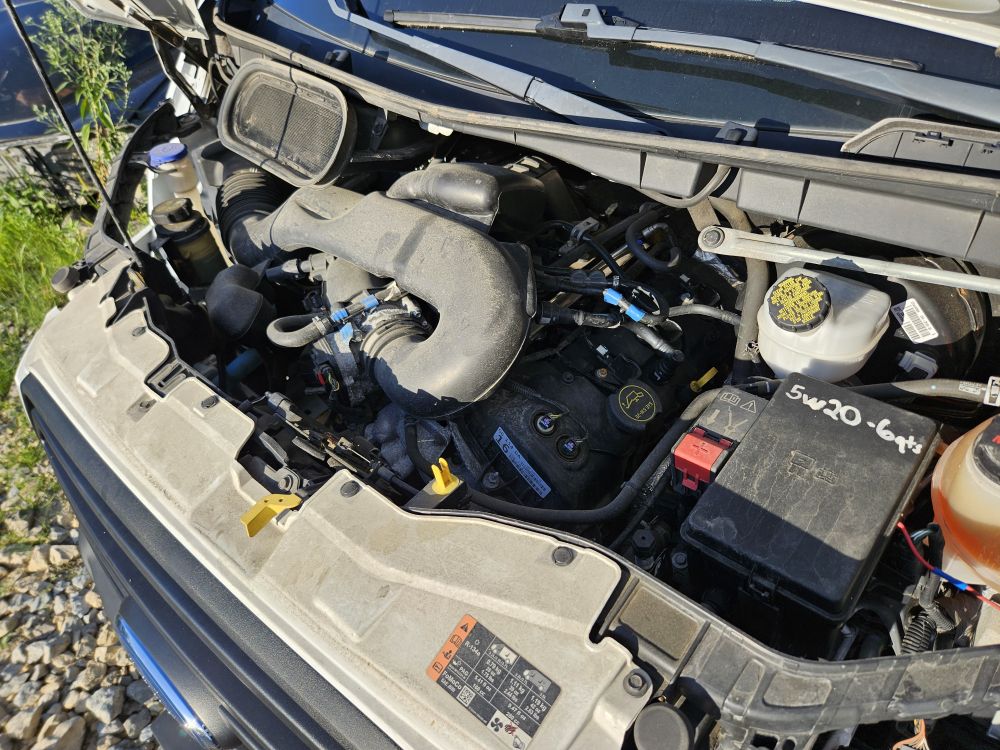 2019 Ford Transit 150 - photo 8