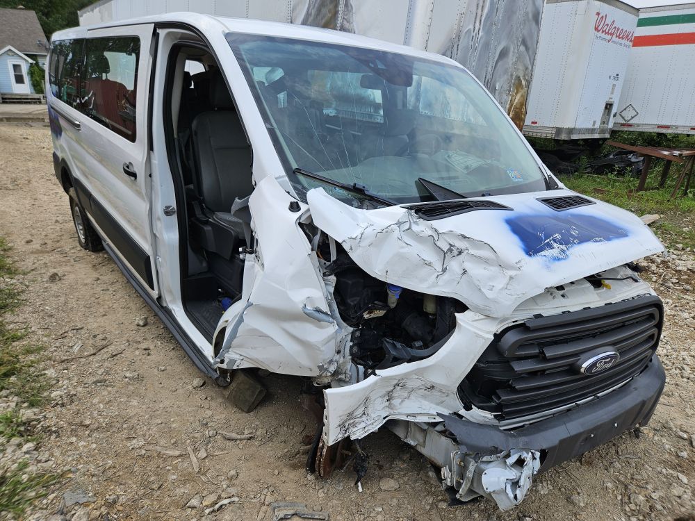 2018 Ford Transit 350 - photo 3