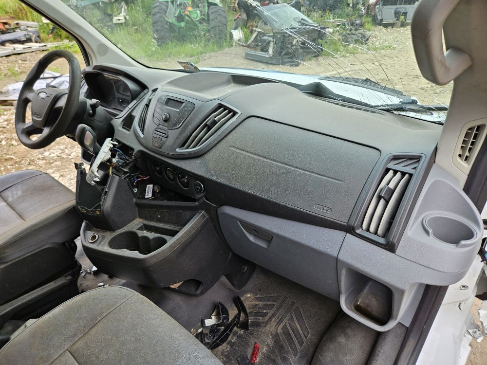 2018 Ford Transit 350 - photo 8