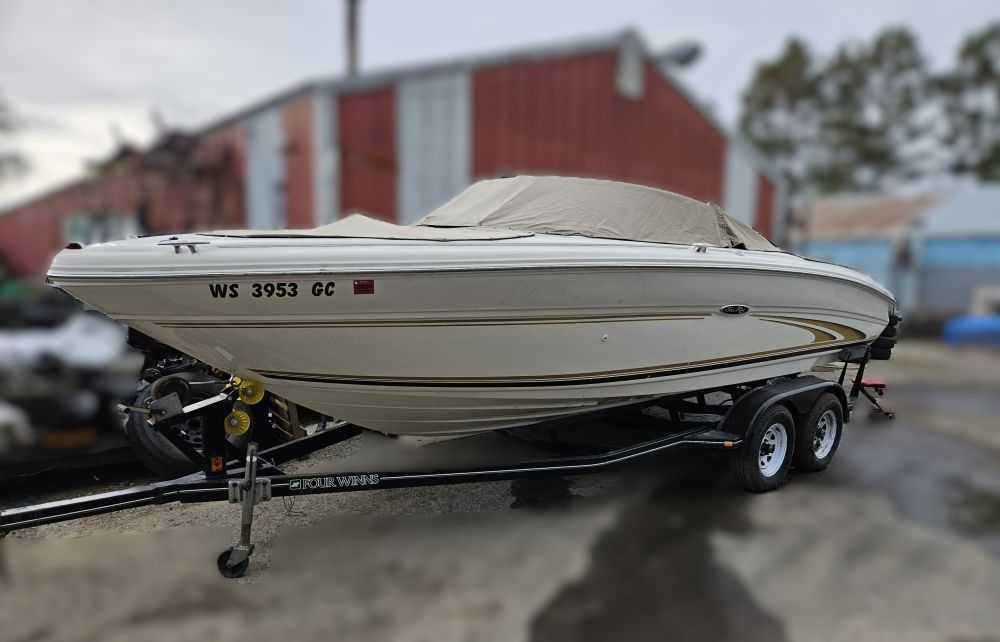 2001 Sea Ray 210 - photo 1