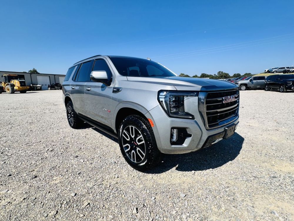 2023 GMC Yukon AT4 - 6.2L V8 - GOOD AIRBAGS - photo 2