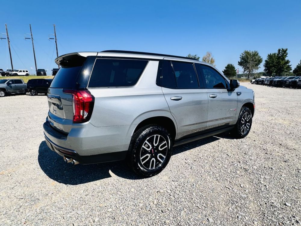 2023 GMC Yukon AT4 - 6.2L V8 - GOOD AIRBAGS - photo 4