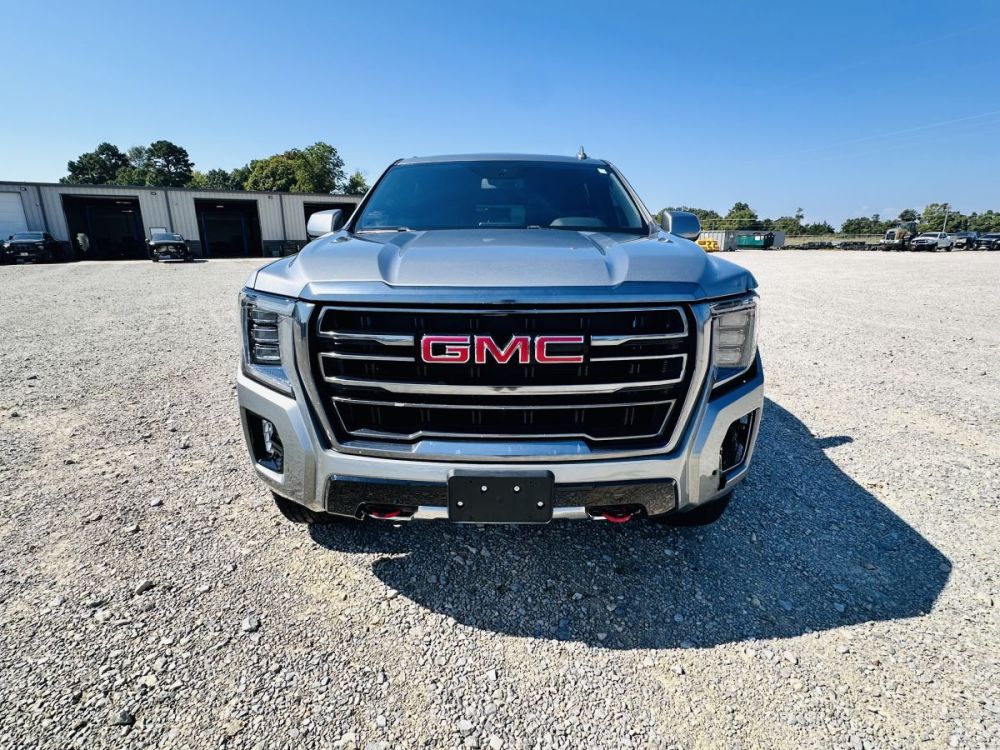 2023 GMC Yukon AT4 - 6.2L V8 - GOOD AIRBAGS - photo 6