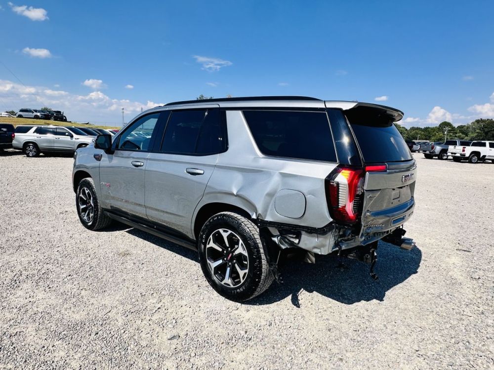 2025 GMC Yukon AT4 Ultimate - GOOD AIRBAGS - photo 12