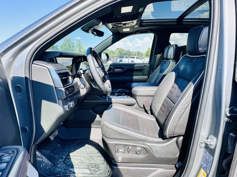 2025 GMC Yukon AT4 Ultimate - GOOD AIRBAGS - photo 17