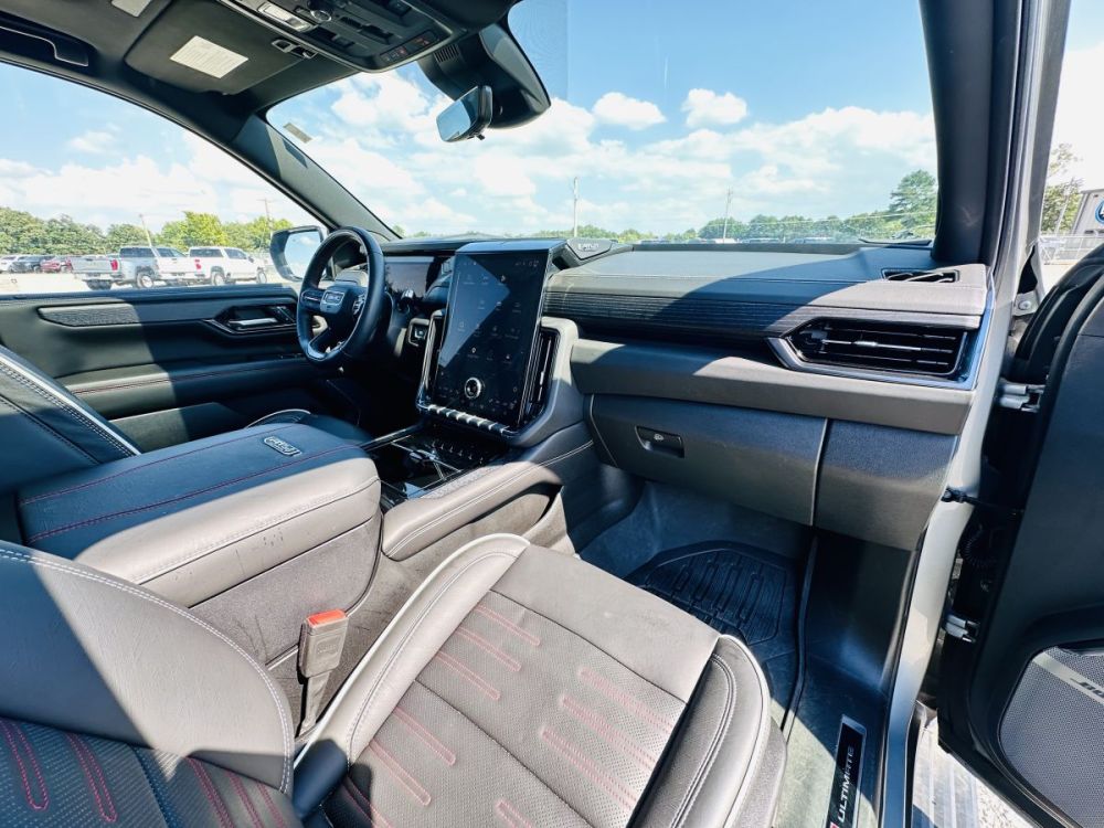 2025 GMC Yukon AT4 Ultimate - GOOD AIRBAGS - photo 18