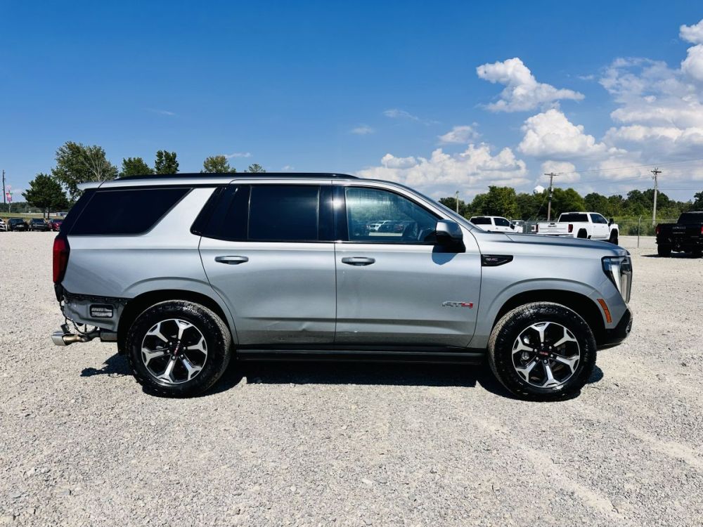 2025 GMC Yukon AT4 Ultimate - GOOD AIRBAGS - photo 4