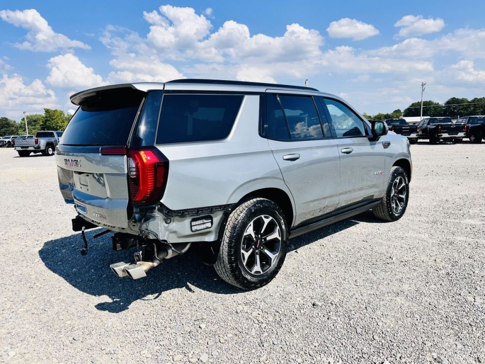 2025 GMC Yukon AT4 Ultimate - GOOD AIRBAGS - photo 5