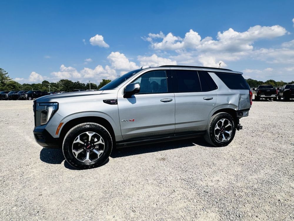 2025 GMC Yukon AT4 Ultimate - GOOD AIRBAGS - photo 10