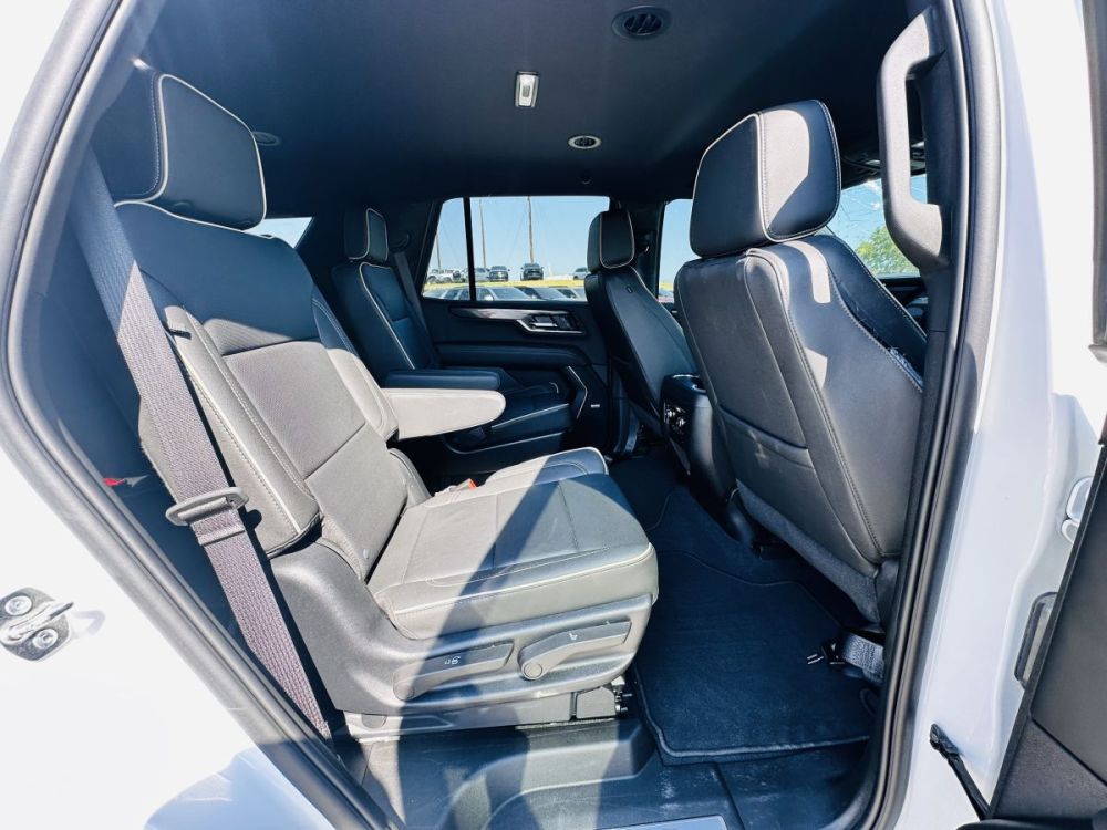 2025 GMC Yukon Elevation 4X4 - photo 17