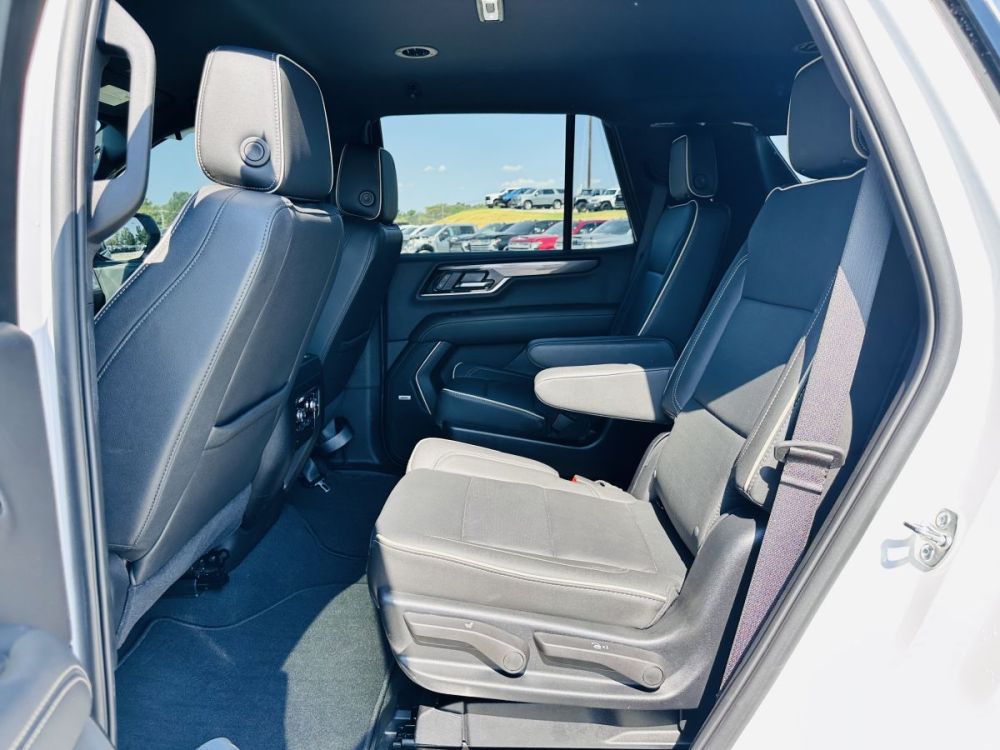 2025 GMC Yukon Elevation 4X4 - photo 18