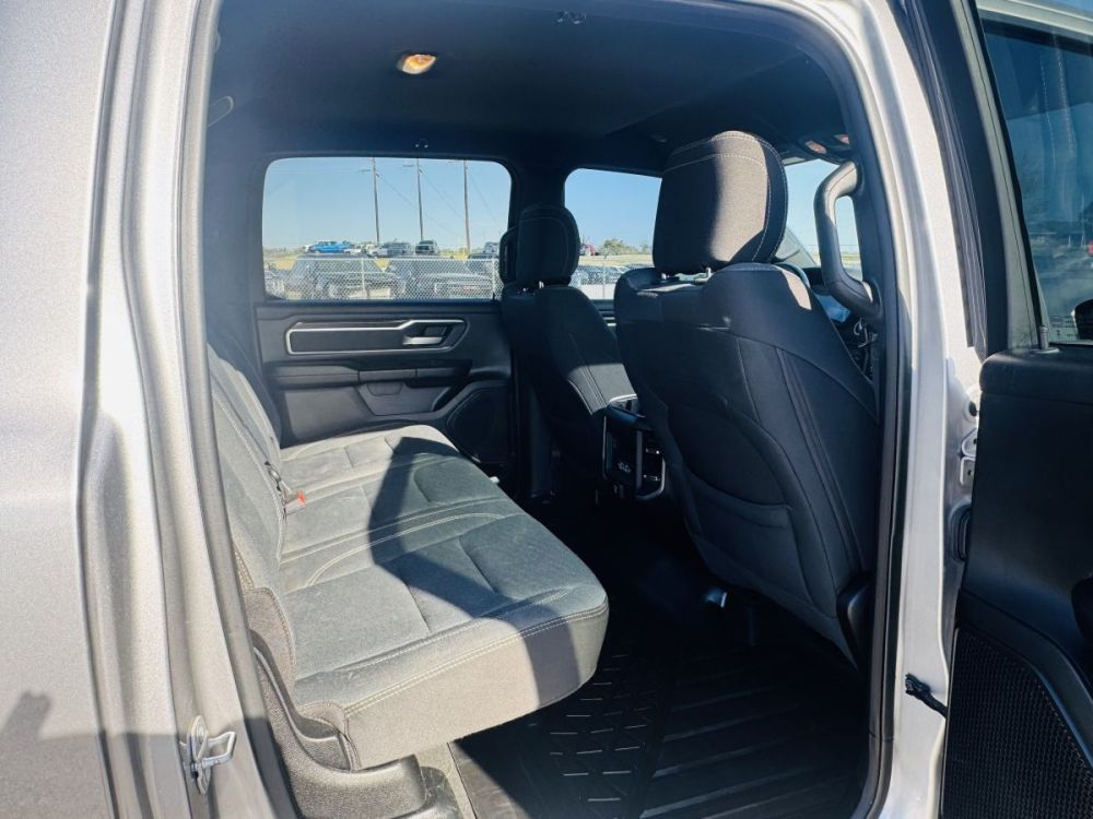 2021 RAM 1500 Bighorn 4x4 - photo 17