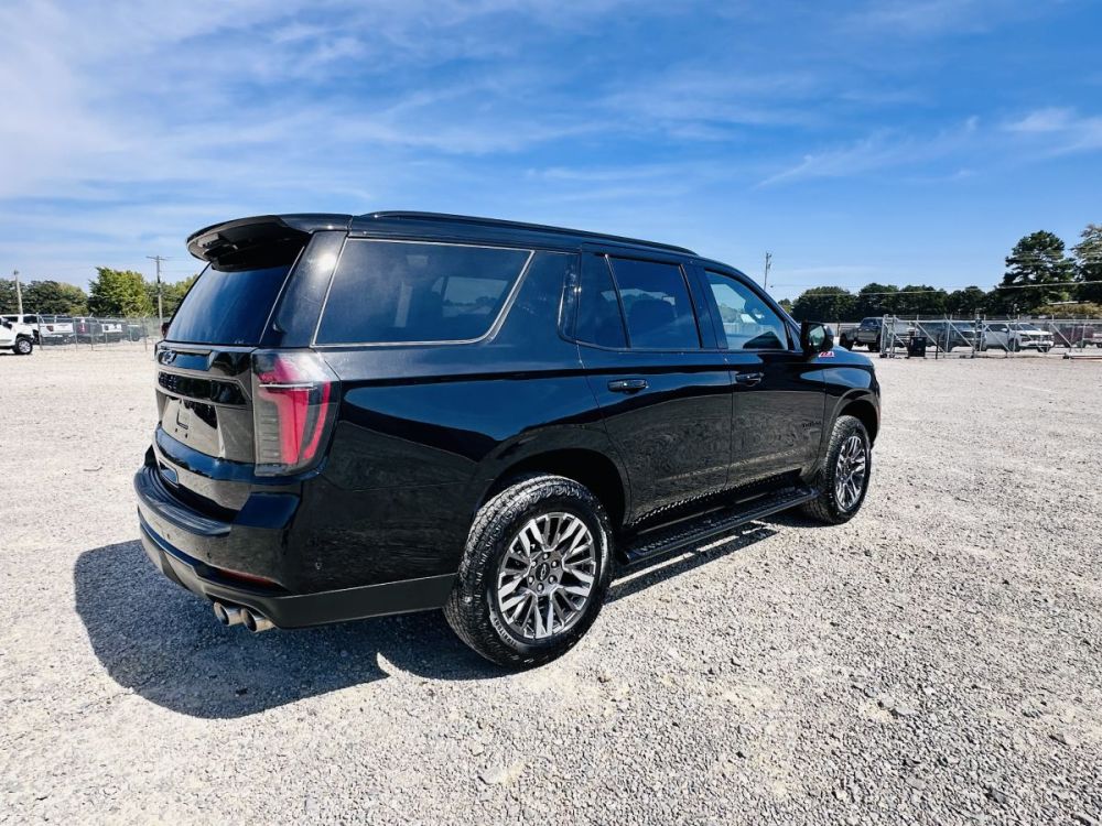 2025 Chevrolet Tahoe Z71 4X4 - CLEAR TITLE - READY TO DRIVE - photo 5