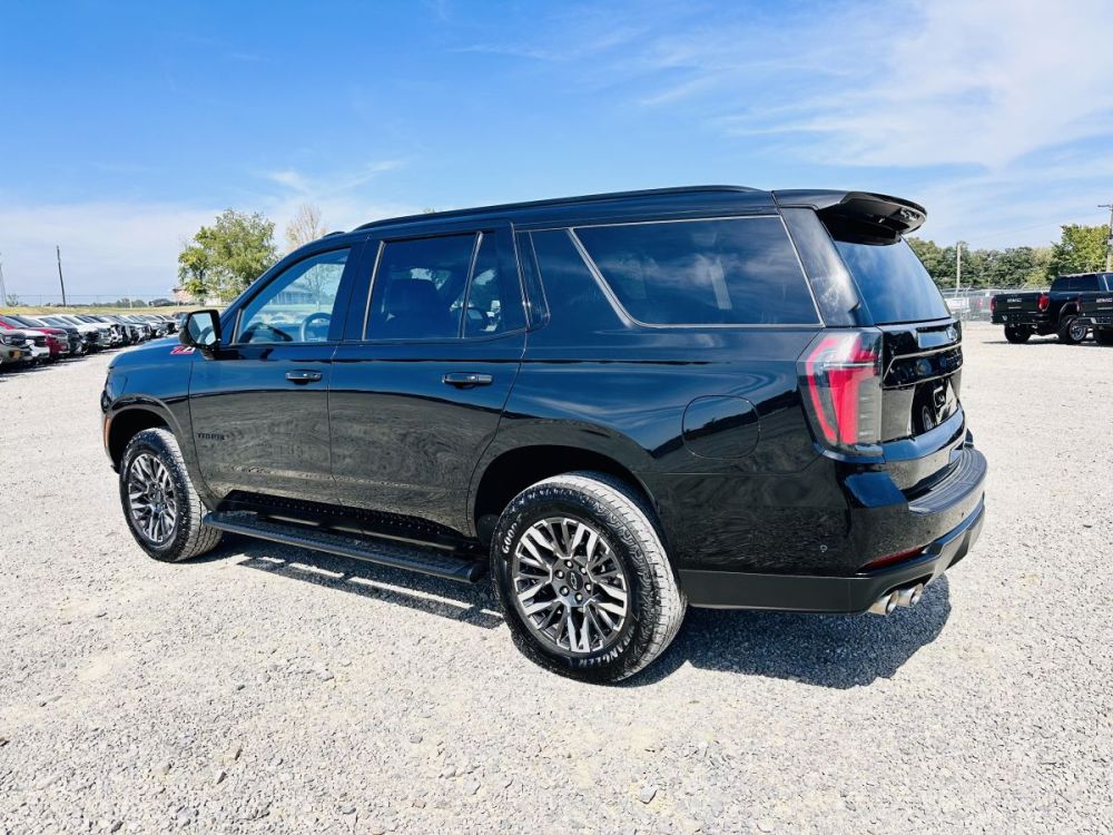 2025 Chevrolet Tahoe Z71 4X4 - CLEAR TITLE - READY TO DRIVE - photo 11