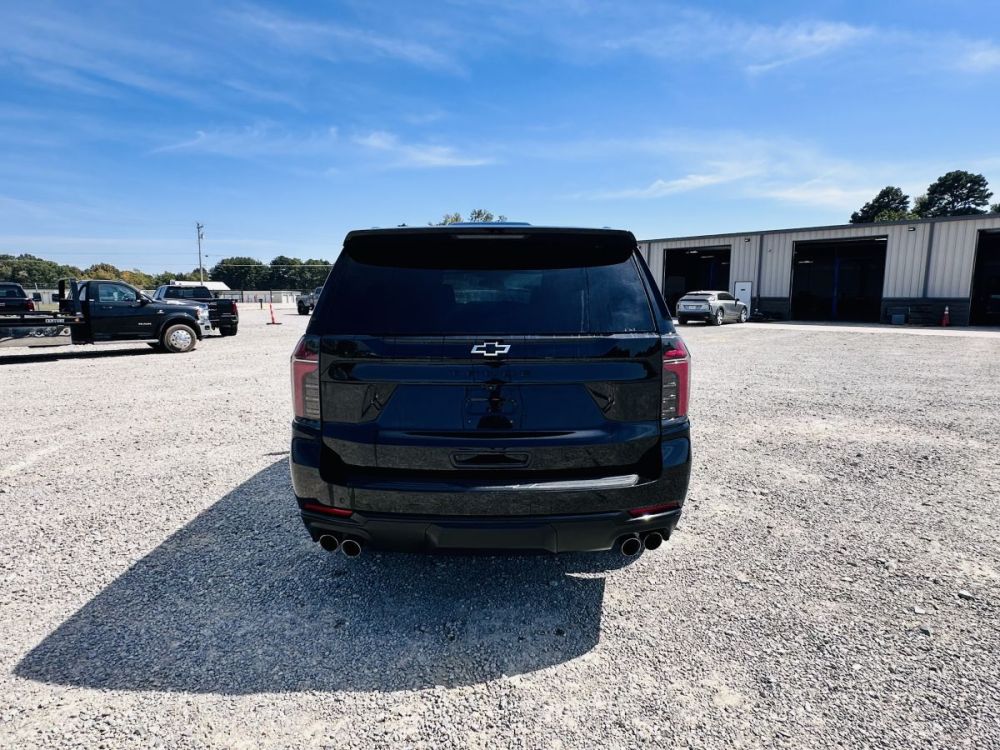 2025 Chevrolet Tahoe Z71 4X4 - CLEAR TITLE - READY TO DRIVE - photo 13