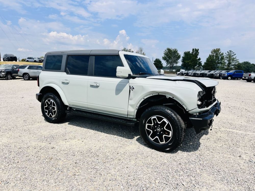 2024 Ford Bronco Outer Banks 4X4 - photo 8