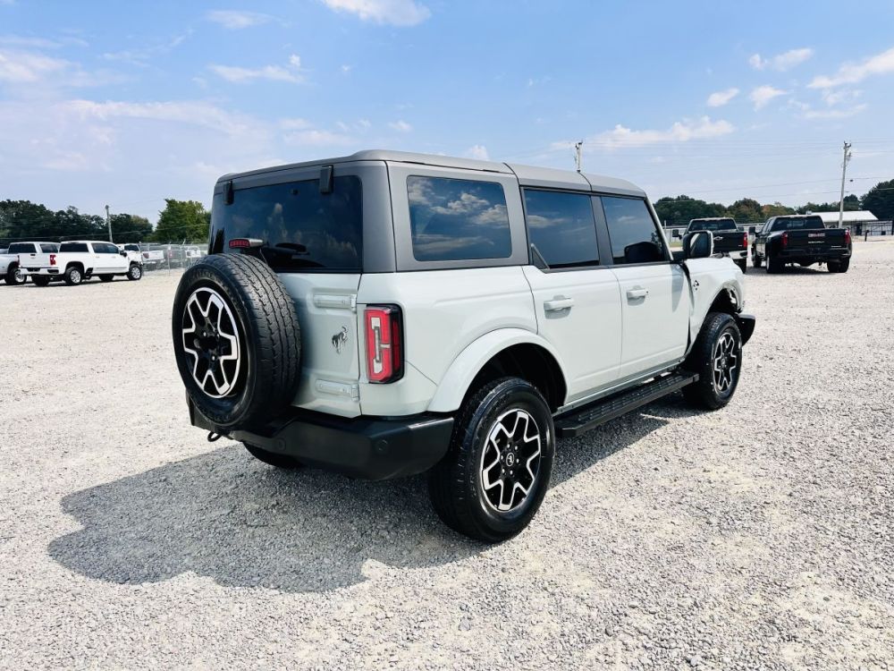 2024 Ford Bronco Outer Banks 4X4 - photo 10