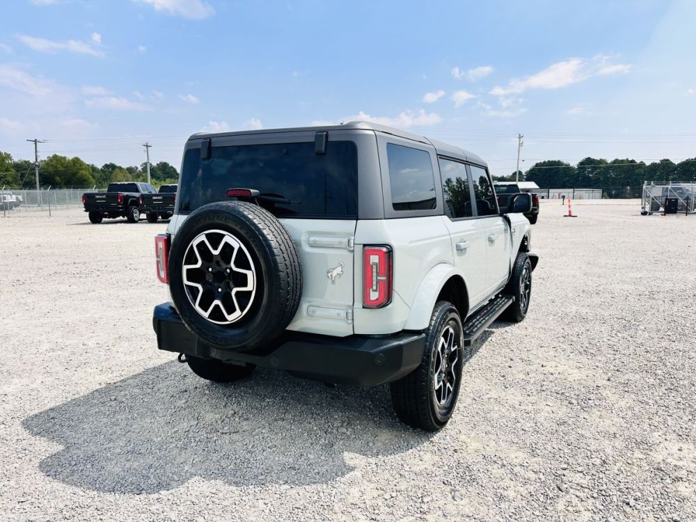2024 Ford Bronco Outer Banks 4X4 - photo 12