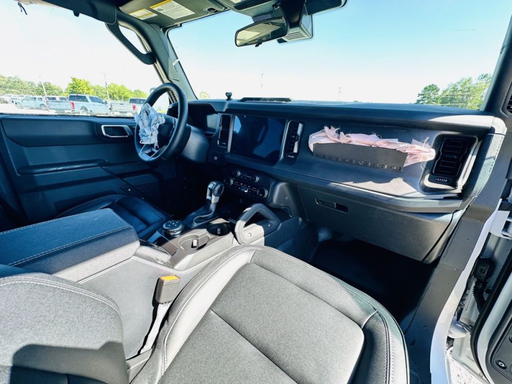 2026 Ford Bronco Big Bend Sasquatch 4X4 - photo 16