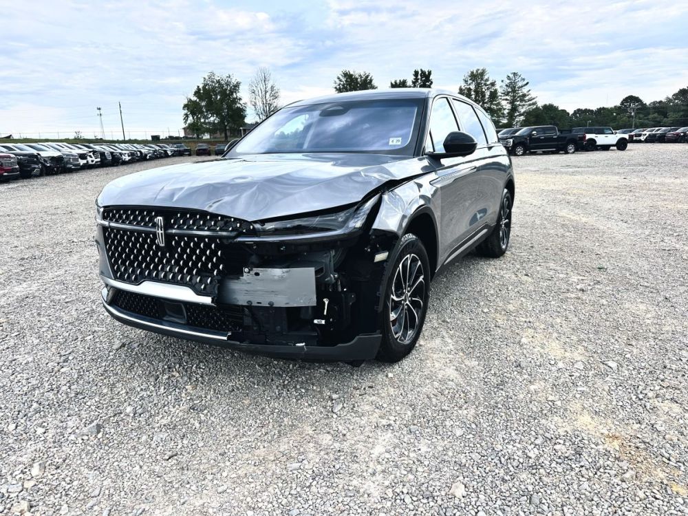 2024 Lincoln Nautilus Premier AWD - photo 7