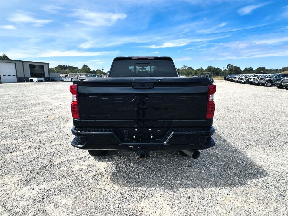 2023 Chevrolet Silverado 3500HD LT Z71 Sport 4X4 - photo 12