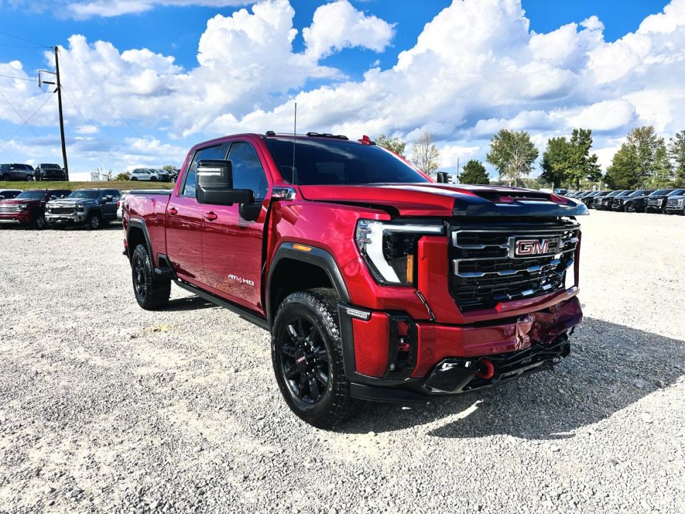 2026 GMC Sierra 2500HD AT4 - CLEAR TITLE - photo 2