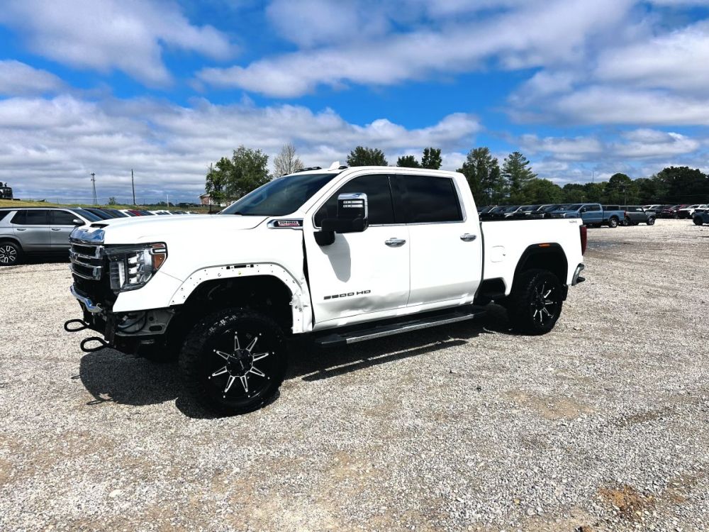 2023 GMC Sierra 2500HD SLT 4X4 - GOOD AIRBAGS - photo 9