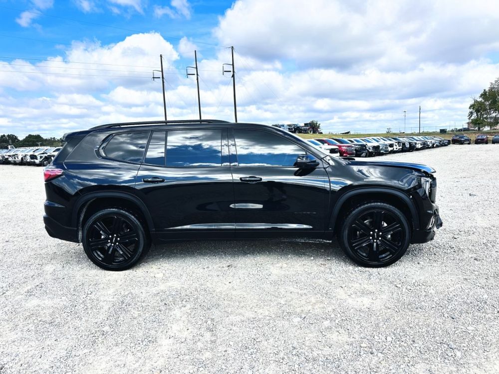 2025 GMC Acadia Elevation AWD - photo 3