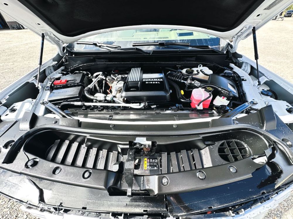 2026 GMC Yukon Denali 4X4 Diesel - photo 13