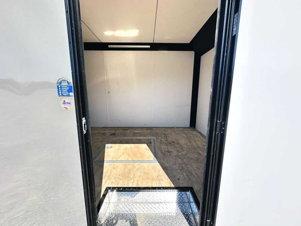 2025 United Trailers Limited 28x8.5 Race Trailer - photo 14