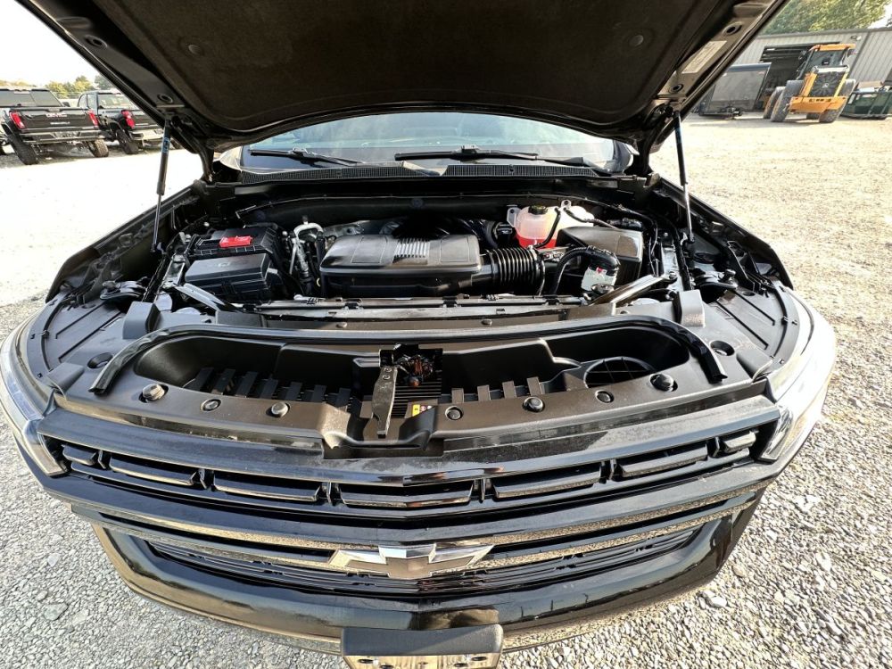 2023 Chevrolet Suburban RST 4X4 - photo 13