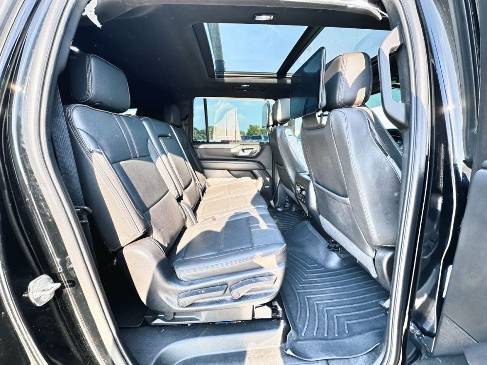 2023 Chevrolet Suburban RST 4X4 - photo 19