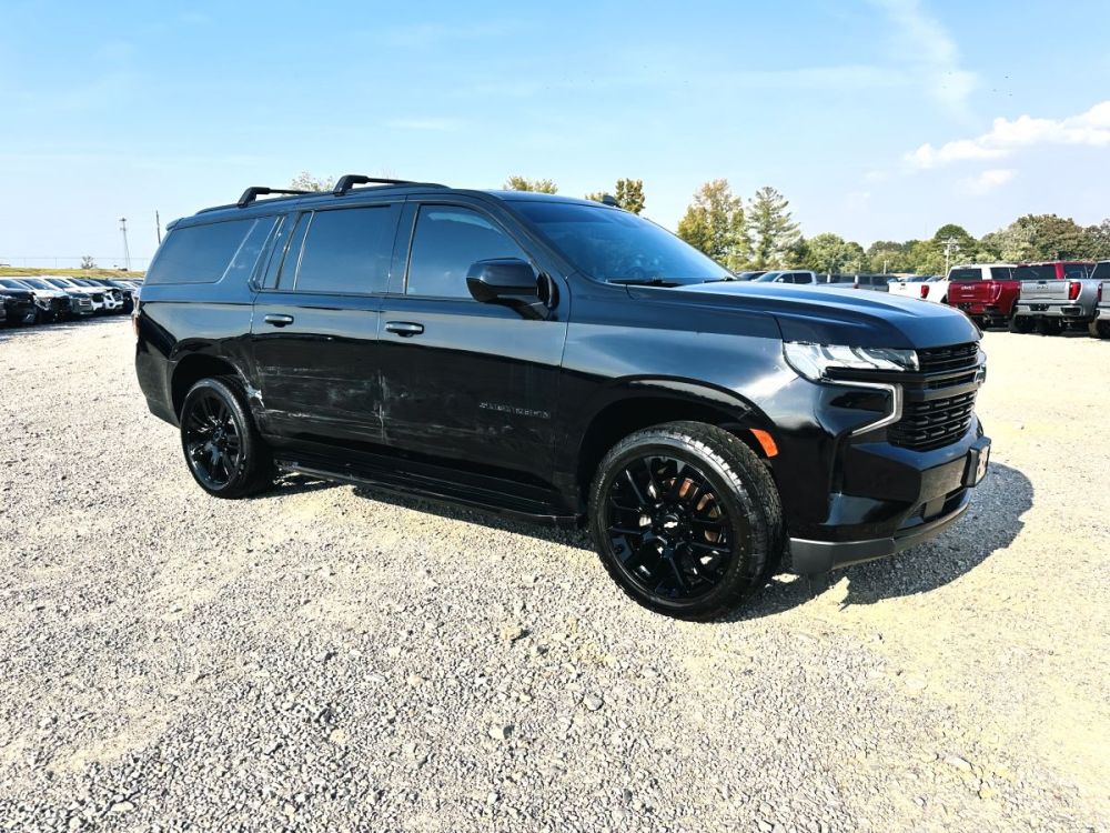 2023 Chevrolet Suburban RST 4X4 - photo 8