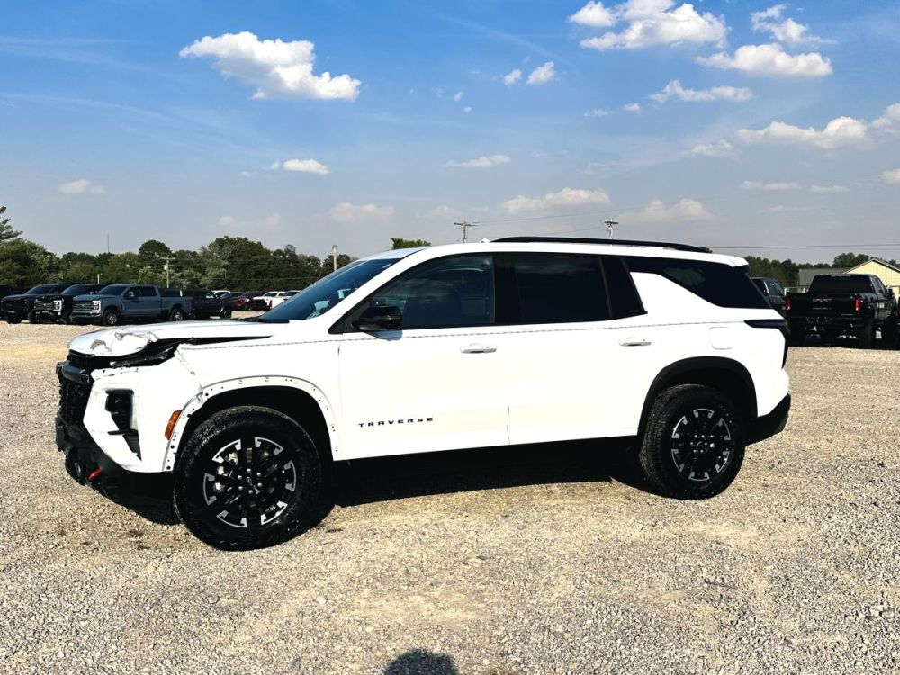 2026 Chevrolet Traverse Z71 AWD - photo 8