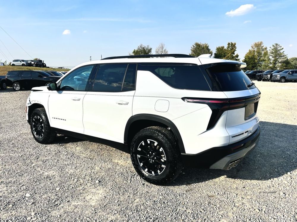 2026 Chevrolet Traverse Z71 AWD - photo 10