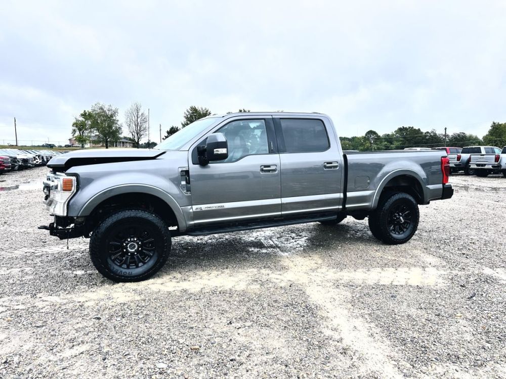 2022 Ford F250 Lariat Tremor 4X4 - CLEAR TITLE - photo 1