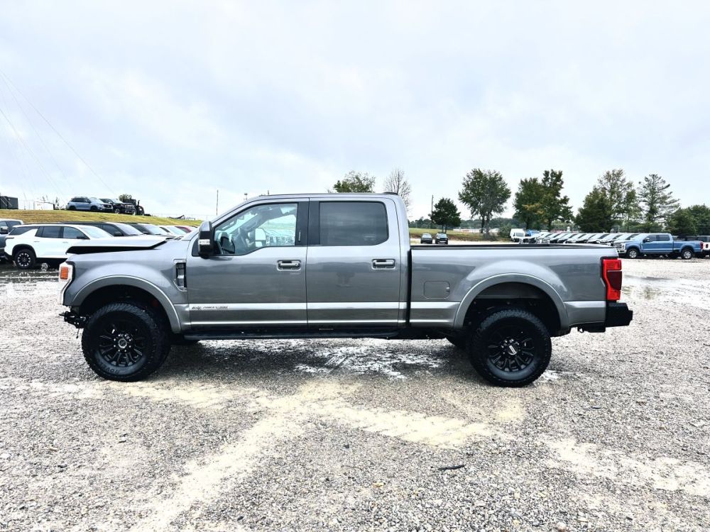 2022 Ford F250 Lariat Tremor 4X4 - CLEAR TITLE - photo 3