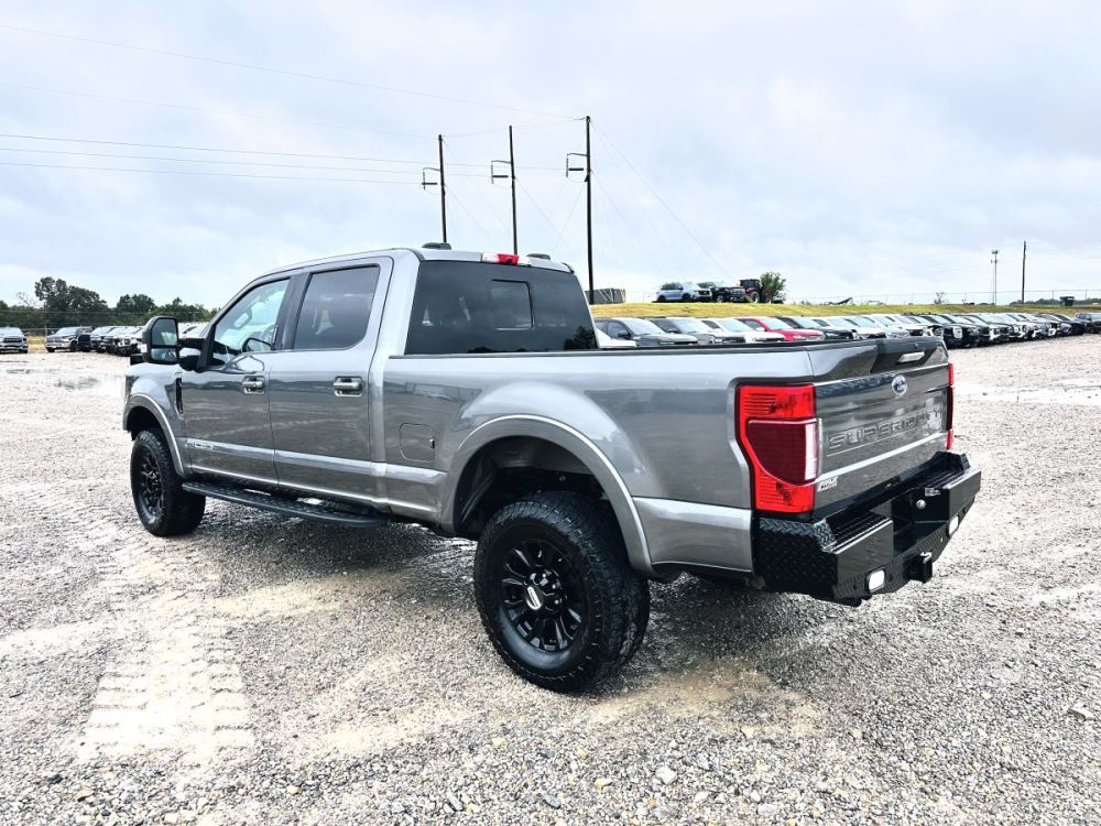 2022 Ford F250 Lariat Tremor 4X4 - CLEAR TITLE - photo 4