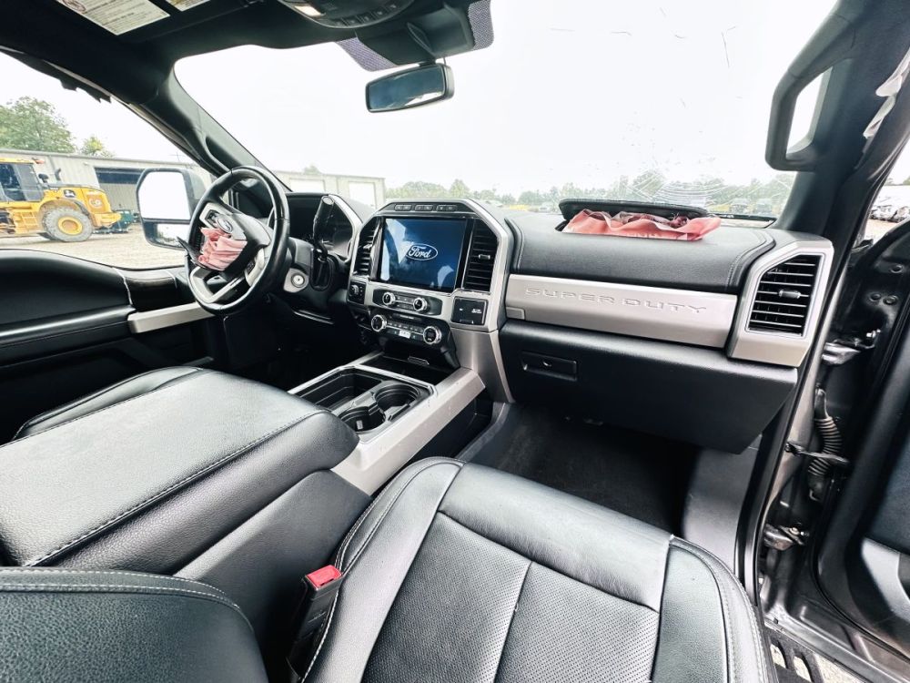 2022 Ford F250 Lariat Tremor 4X4 - CLEAR TITLE - photo 15