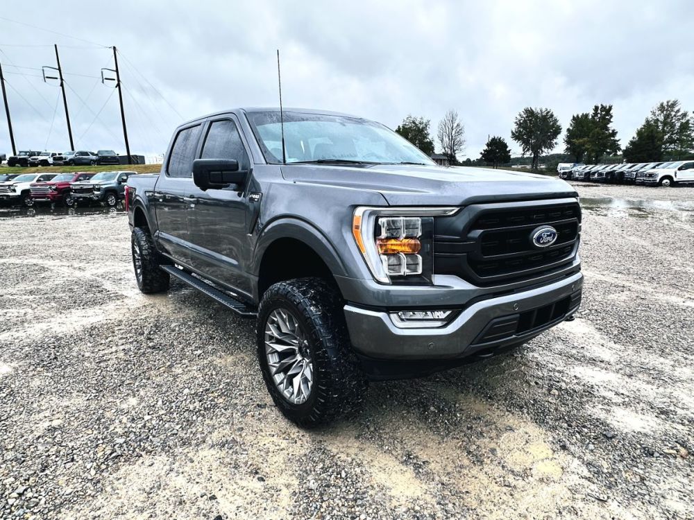 2022 Ford F150 XLT Sport 4X4 - photo 2