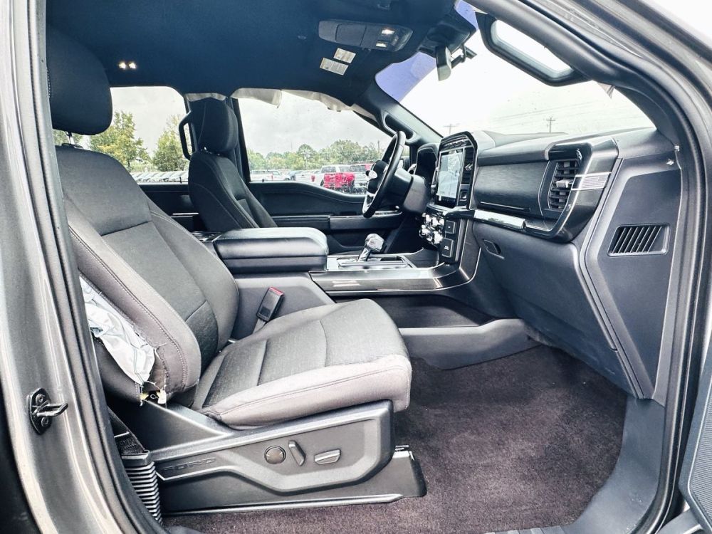 2022 Ford F150 XLT Sport 4X4 - photo 15