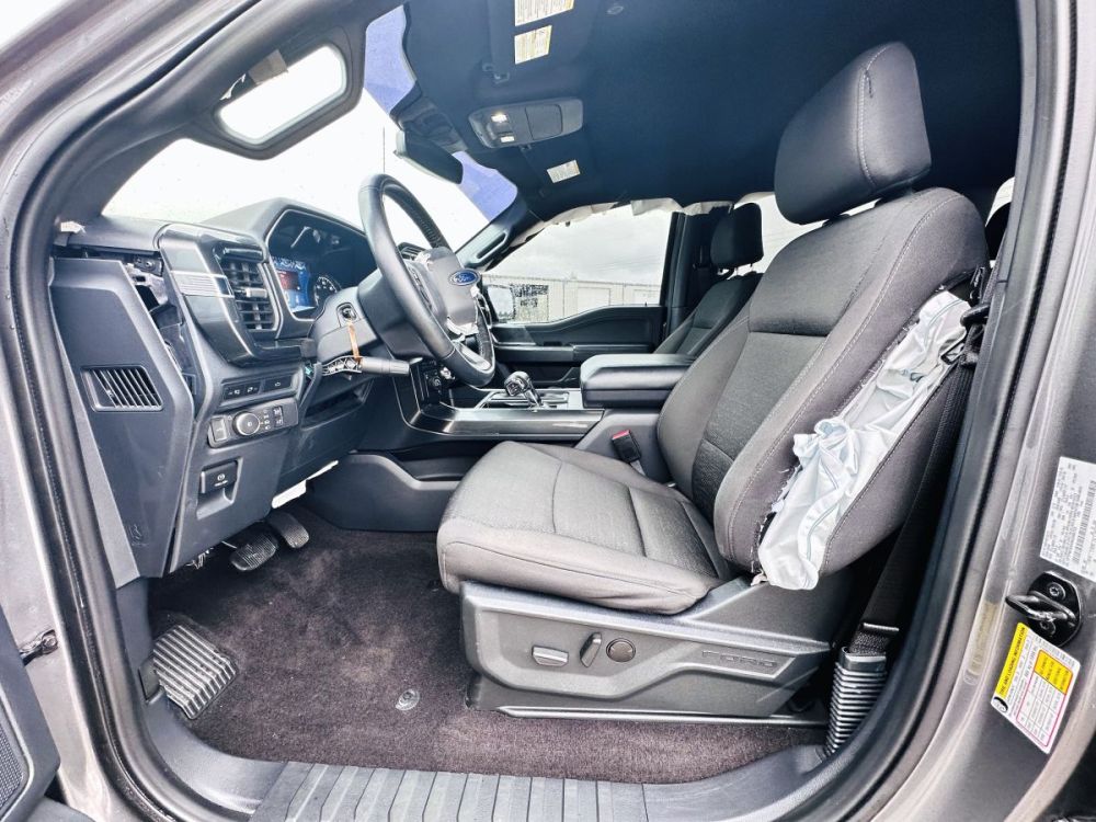 2022 Ford F150 XLT Sport 4X4 - photo 16