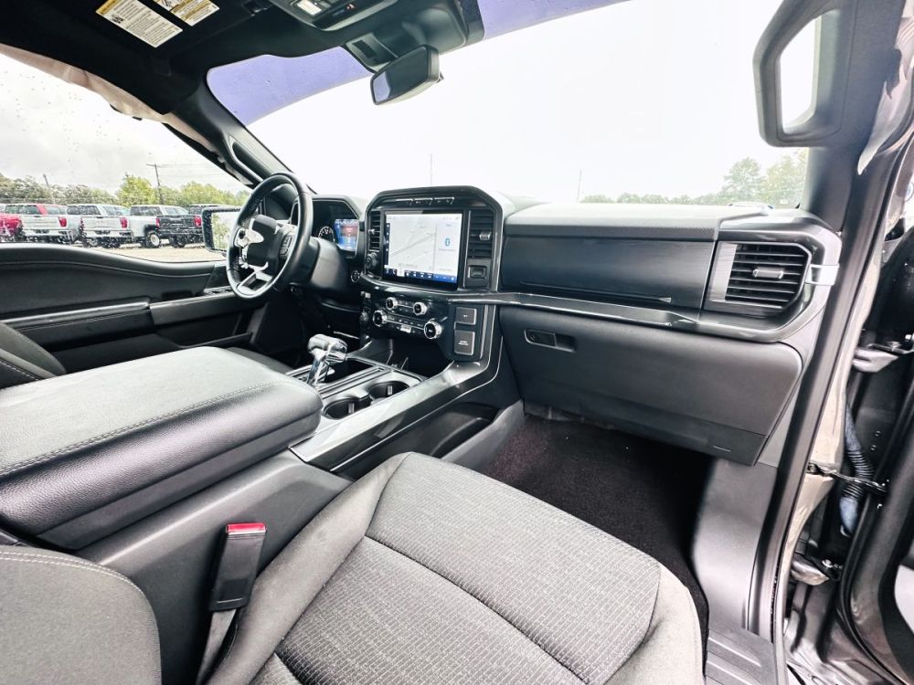 2022 Ford F150 XLT Sport 4X4 - photo 17