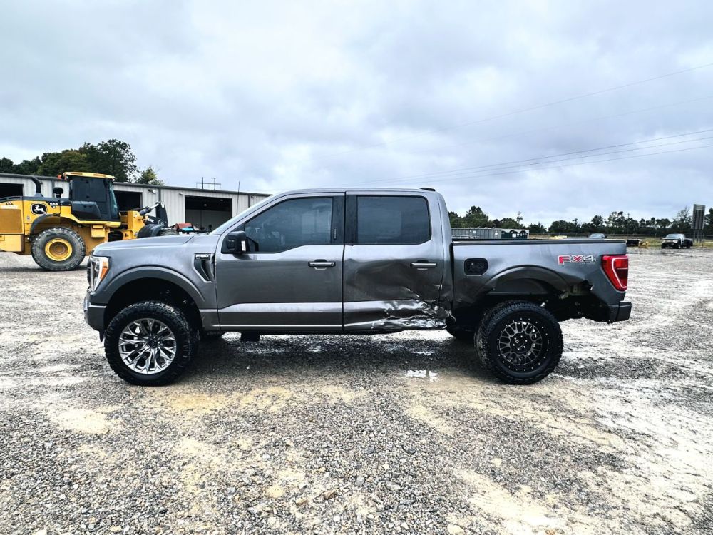 2022 Ford F150 XLT Sport 4X4 - photo 9