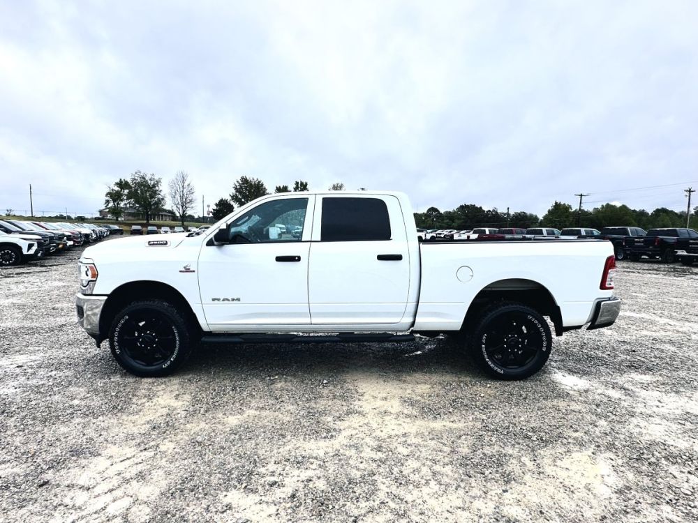 2022 RAM 2500 TRADESMAN 4X4 - CLEAR TITLE - NEVER WRECKED - photo 9