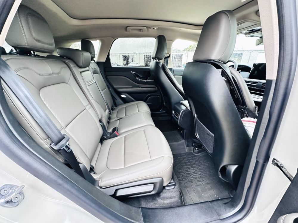 2024 Lincoln Corsair Reserve AWD - LOW MILES - photo 21