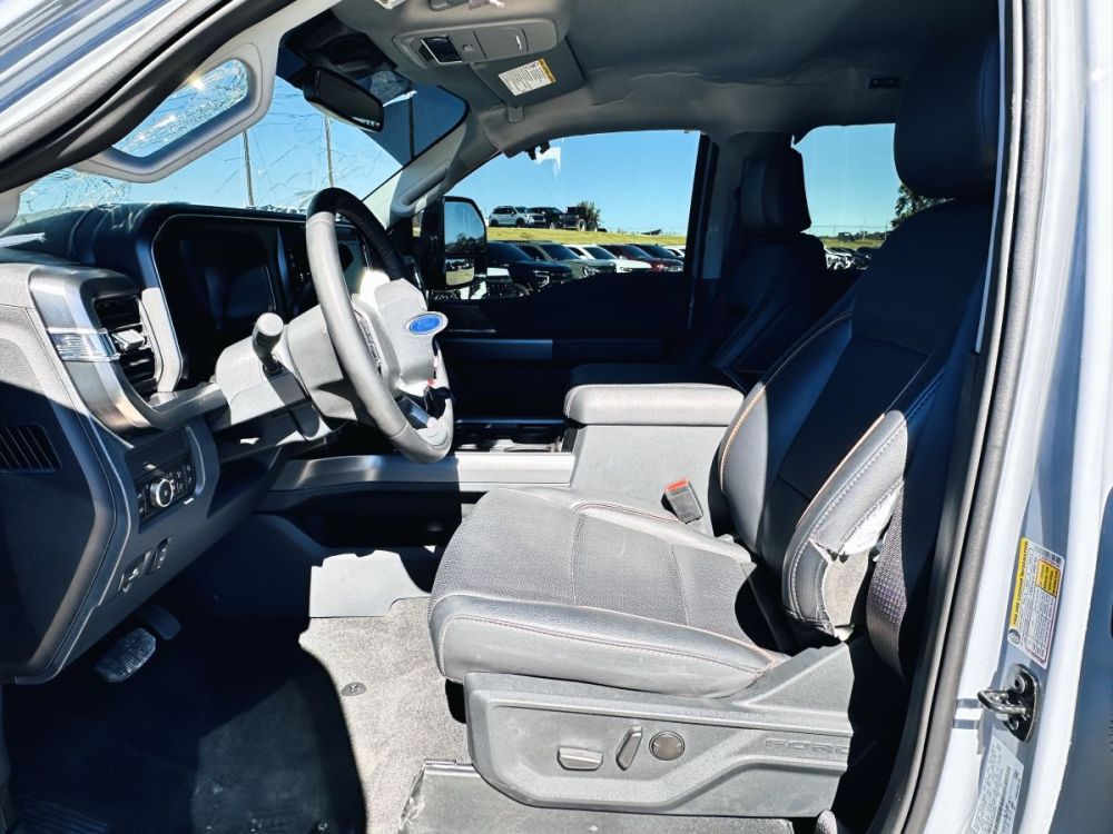 2026 Ford F250 Lariat 4X4 - photo 17