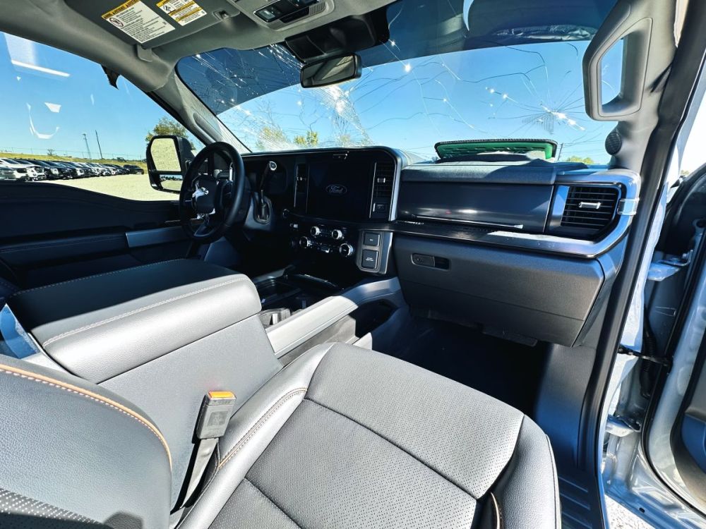 2026 Ford F250 Lariat 4X4 - photo 18