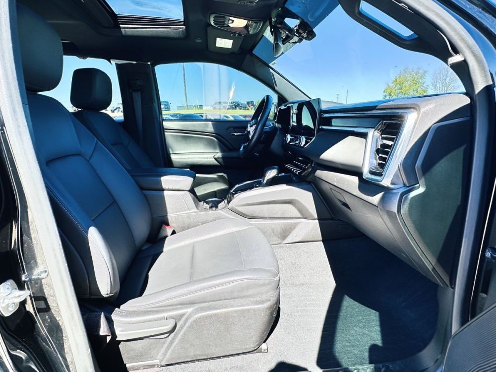 2024 GMC Canyon Elevation 4X4 - photo 16